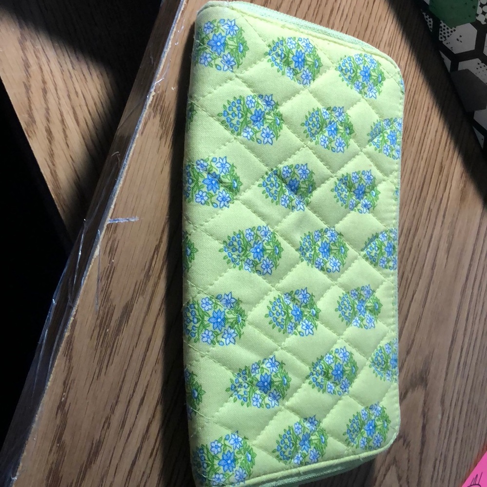 Vera Bradley wallet